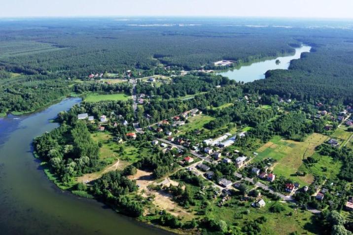 Widok na leśnictwo z lotu ptaka od strony Soczewki